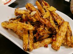 那年秋天的茄子-梧桐树下(云锦世家店)