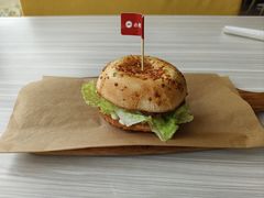 -必胜客(松江三湘宅急送店)