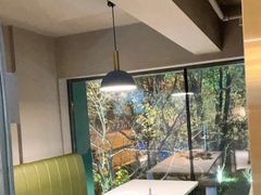 -迪欧咖啡·中西餐融合菜(平江万达旗舰店)