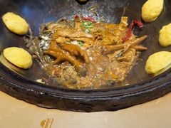 -万里闯关东铁锅炖菜馆(高新旗舰店)