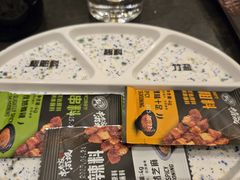 -河坝烧烤串城(金达莱店)