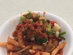 -巍山火巴肉饵丝(大理古城店)