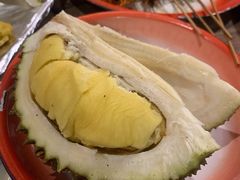 绝味烤榴莲-辉记炭烧海鲜大排档·老字号(福田店)