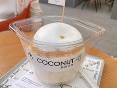 鲜椰冰咖-M Stand(上海人民广场来福士店)