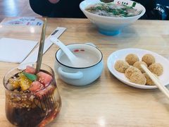 -贵凤凰贵州米粉(五道口店)