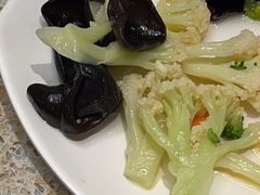 -福娣·金沙银贝海鲜火锅