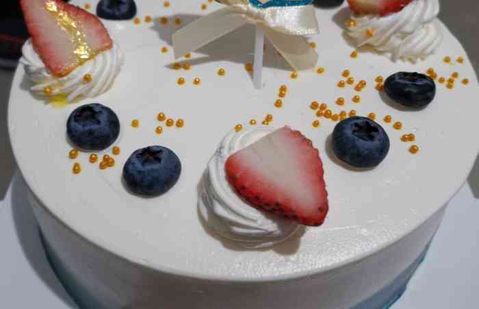 欧麦尔创意蛋糕-"前几天总是阴雨连绵,最近天气一好,心情也.