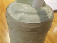 牛油果奶昔-Country Lane咖啡·意粉(荔园新天地店)
