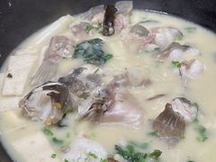 -滇色蒸汽石锅鱼(京华城店)