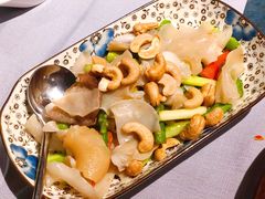 芦笋腰果炒双耳-T館·花园艺术餐厅