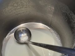 -涨巢·潮玩水疗局