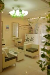 小小工作室-极致·本色 发型工作室