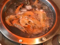 -黑金·寻焰自助百汇·烤肉·火锅(中街店)