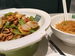 -绿草地·湘菜(悦方ID mall店)