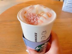 -星巴克臻选(莘庄仲盛店)