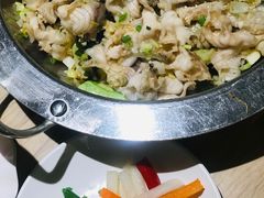 -小鱼小牛·鱼牛干锅·脆鱼火锅(世欧广场店)