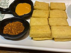 炸包浆豆腐配蘸水-云海肴·云南小炒·汽锅鸡(天津国金汇店)