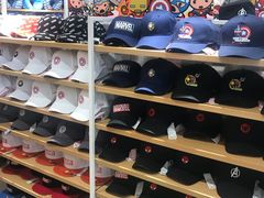 -名创优品(北京新中关购物中心地铁层店)