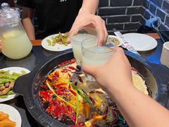-周周有辣火锅馆(玖耀里店)