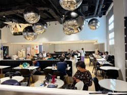 -MINI MARS KIDS CLUB亲子家庭中心(长宁天山店)