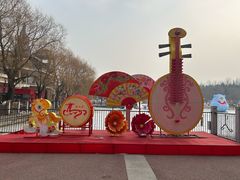 -王府井奥莱棋盘山小镇