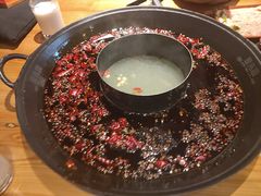 -壹兆圆重庆火锅手工炒底料(长白格林玫瑰湾店)