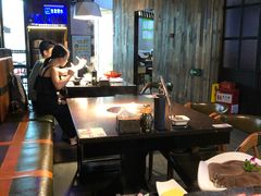 大堂-锅说大脸毛肚重庆老火锅(佐阾店)