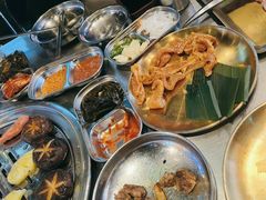 -哈哈碳都·牛肋条无限自助烤肉(台江万达店)