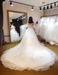 -LOVE SHINE婚纱·红鼎庄龙凤褂·妈妈装定制