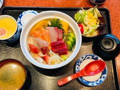 杂锦刺身饭-小山日本料理(兴业太古汇店)