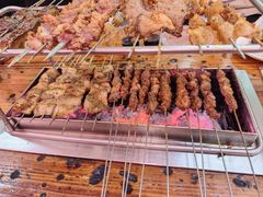 -老广烧烤(骆驼山康馨园店)