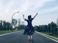 -南京眼步行桥
