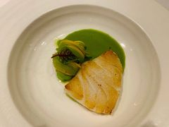 香煎银鳕鱼配香草蛤蜊黄油汁-蝶舍·MAISON PAPILLON