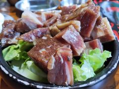 坛子大块肉-原始泥炉烤肉(总店)