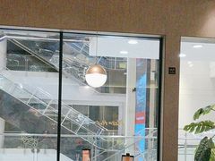 -必胜客(上海新南方商城PH店)