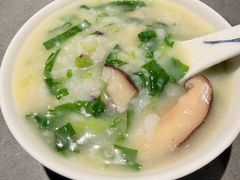 -赖厨潮汕砂锅粥