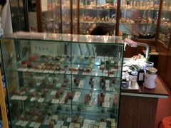 岭南艺术品商城(商品城店)-岭南艺术品商城(东汇城中山三路店)