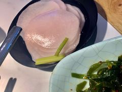 腌萝卜片-猪啊牛呀羊啊铜盘烤肉(正大广场店)