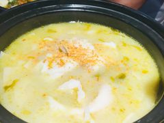 -九锅一堂酸菜鱼(万达广场店)
