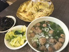 -何胖子丸子汤(南海街店)