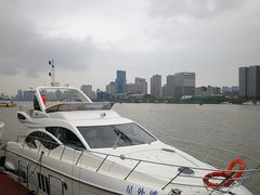 -北外滩百艇汇游艇俱乐部