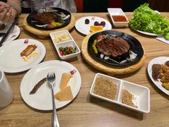 -菲尼克斯牛排店(杉杉奥特莱斯店)