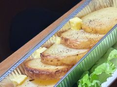 -炼火烤肉店