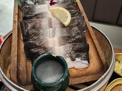 -何发发和牛烧肉·鳗鱼榴莲放题自助(乐峰广场店)