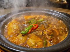 民间肥肠炖鱼头-打酱油·非遗淮扬菜(瘦西湖梅岭店)