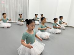 -快乐琴弦音乐舞蹈艺术教育中心(马连道校区)