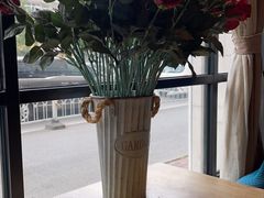 靠窗位-愉肴麻辣香锅(中山路店)