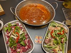 -野山舂·贵州现舂酸汤牛肉(东山店)