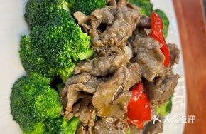 Beef Stir-fried with Broccoli