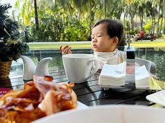 -三亚湾海居雅高铂尔曼度假酒店